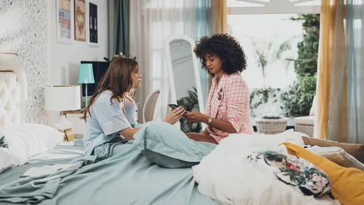 Кадр из фильма «Моя вина» (2023)