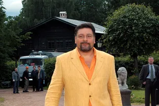 Это не Израиль: Дмитрий Назаров и его жена переехали в собственную квартиру в Каннах