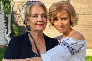 «Снимаюсь вместе с мамой!» Ксения Алферова поделилась душевным кадром со съемок