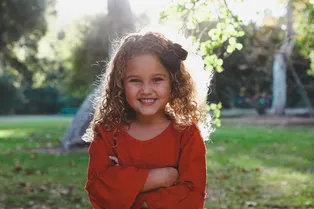 Девочка победила рак и испекла 32,5 тысячи печенек, чтобы помочь другим