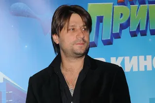 «Сводил концы с концами»: Виктор Логинов продал дом во время пандемии