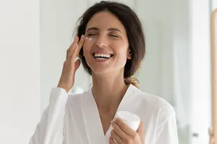 5 простых и эффективных правил ухода за кожей лица после 30 лет