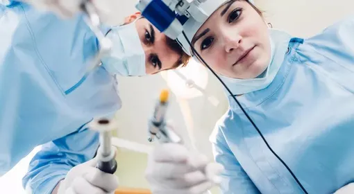 хирурги, операция хирурги, операция