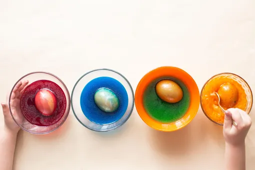 как покрасить яйца на пасху как покрасить яйца на пасху