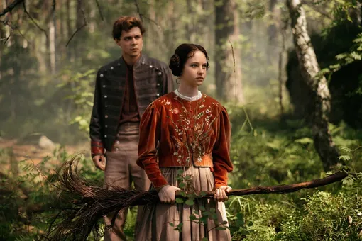 Влад Прохоров в роли Ивана и Таисья Калинина в роли Марьи