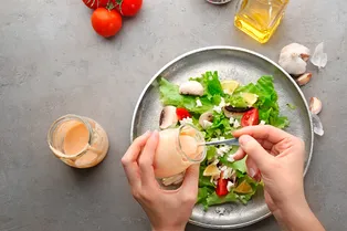 Как можно использовать остатки майонеза, горчицы и других продуктов