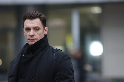 Всеволод Болдин в роли Павла Ветрова в сериале «Омут» Всеволод Болдин в роли Павла Ветрова в сериале «Омут»