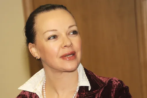 «Ножки у меня не дряблые! Я еще не бабулька»: 57-летняя Елена Валюшкина выложила фото в ответ на критику хейтеров «Ножки у меня не дряблые! Я еще не бабулька»: 57-летняя Елена Валюшкина выложила фото в ответ на критику хейтеров