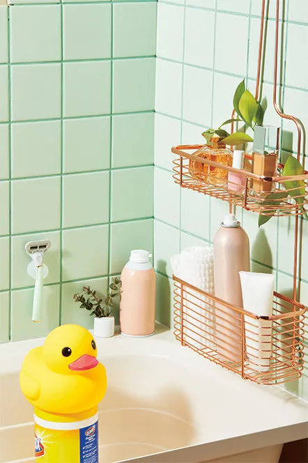 ванная, уточка, гели для душа, плитка ванная, уточка, гели для душа, плитка