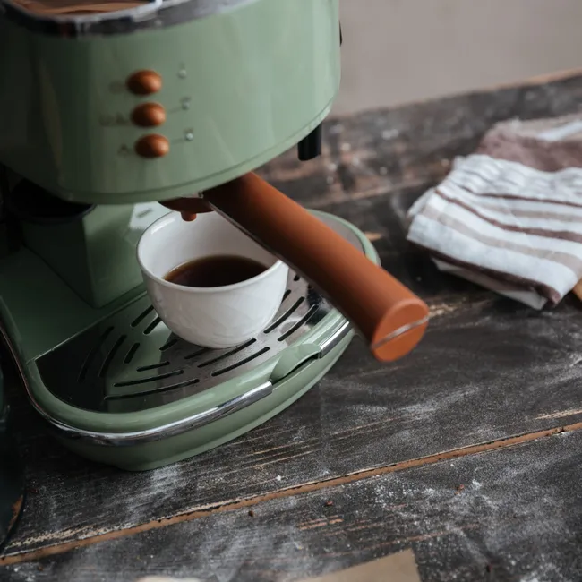 Лучшие кофемашины до 5 тысяч рублей для приготовления эспрессо, латте и капучино дома Лучшие кофемашины до 5 тысяч рублей для приготовления эспрессо, латте и капучино дома