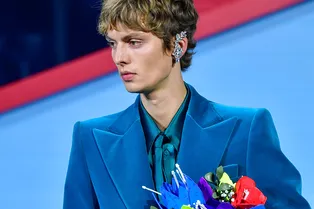 В поисках себя: как мужская мода говорит о размывании социальных ролей