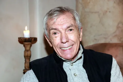 «Мы ехали в ЗАГС на бетономешалке»: Юрий Николаев рассказал о своей свадьбе «Мы ехали в ЗАГС на бетономешалке»: Юрий Николаев рассказал о своей свадьбе