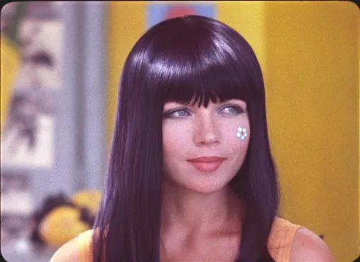 Валентина Теличкина в фильме «У самого чёрного моря» (1975) Валентина Теличкина в фильме «У самого чёрного моря» (1975)