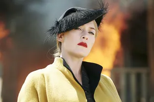 Бежала к нему с лифчиком в руках: как Кейт Уинслет при пожаре любовь нашла