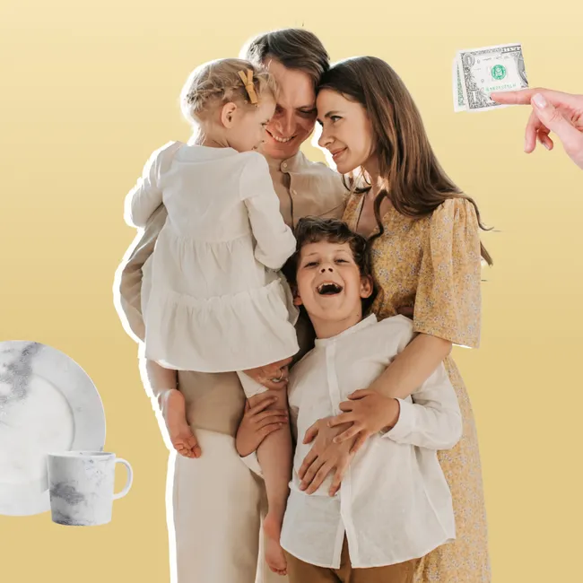 Выгодно ли иметь много детей? Ранняя пенсия и раздача посуды: на что ещё могут рассчитывать родители