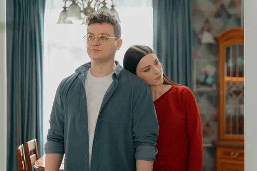 Веник (Филипп Бледный) и Даша (Анастасия Сиваева)