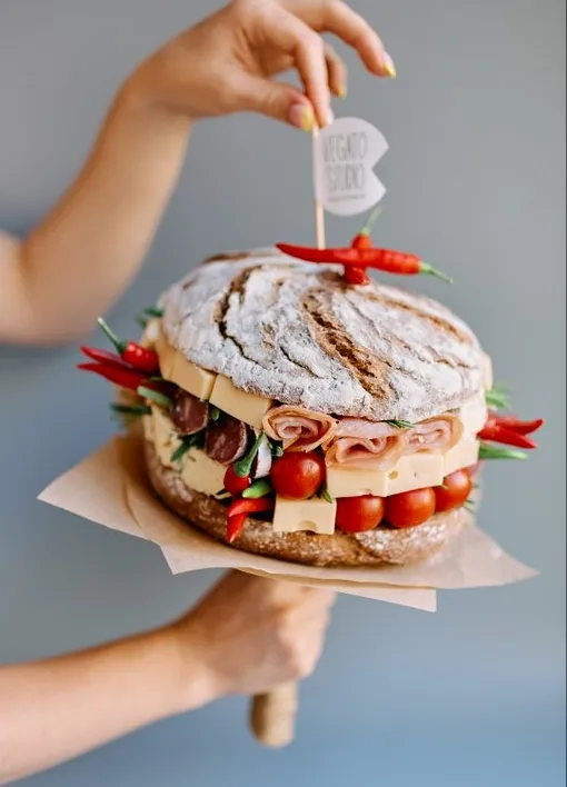 букет с бургером