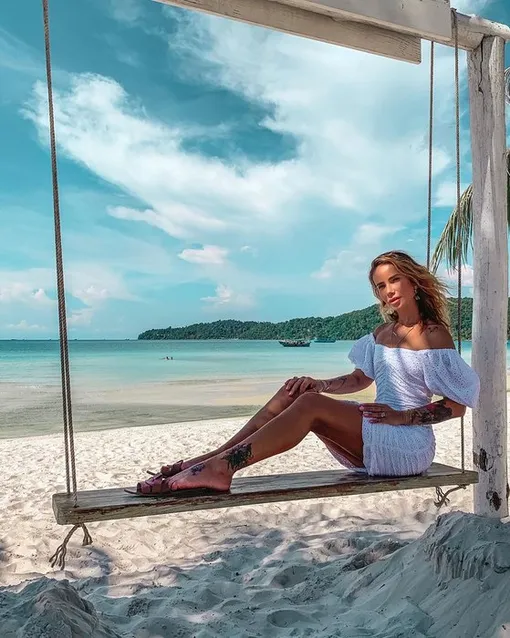 Айза Анохина