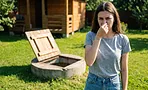 Сосед по даче подсказал, как очистить выгребную яму без откачки: 2 средства вместо соды и химии Сосед по даче подсказал, как очистить выгребную яму без откачки: 2 средства вместо соды и химии