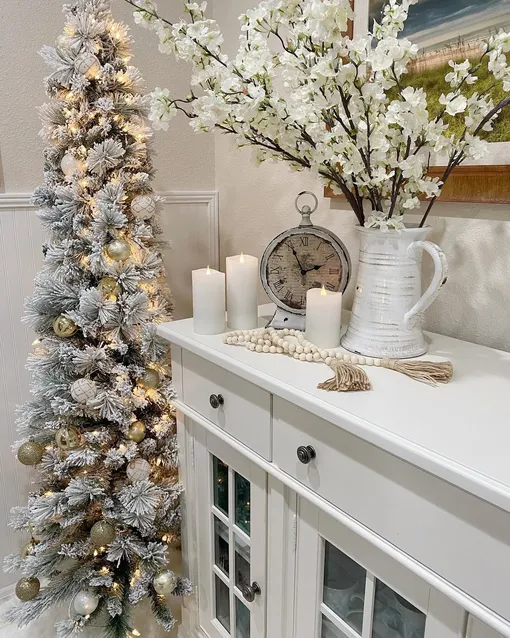 елка карандаш как выглядит