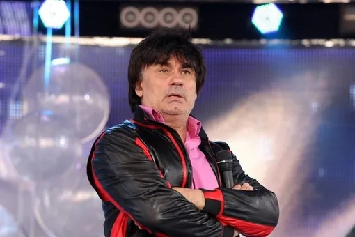 Серов подарил дочери поездку в Рим, чтобы защитить ее от потрясений Серов подарил дочери поездку в Рим, чтобы защитить ее от потрясений