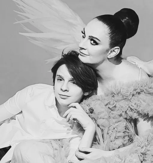 Елена Ваенга с сыном Иваном Елена Ваенга с сыном Иваном