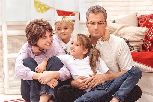 «В детских истериках виноваты вы сами». Лена Данилова о своем подходе к воспитанию