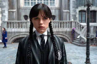 Кто сыграл «Вещь» и почему актёры не мылись восемь месяцев? 24 факта о сериале «Уэнсдей» Кто сыграл «Вещь» и почему актёры не мылись восемь месяцев? 24 факта о сериале «Уэнсдей»