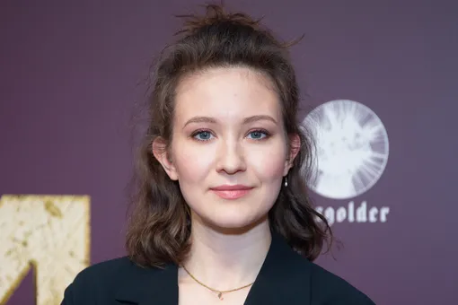 Яна Гладких родила дочь и рассекретила её имя Яна Гладких родила дочь и рассекретила её имя