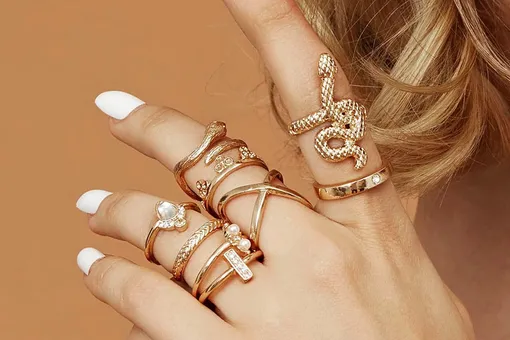 Снимите это немедленно: аксессуары, которые превратят вас в простушку Снимите это немедленно: аксессуары, которые превратят вас в простушку