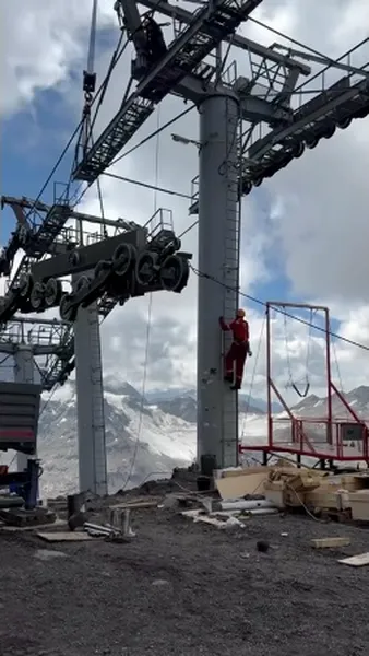 Нажми и смотри