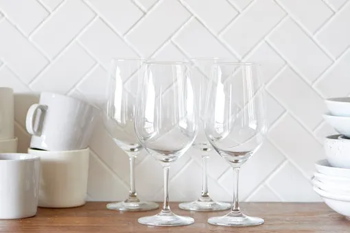 Какие вещи на кухне вы храните неправильно: 5 частых ошибок, фото, описание