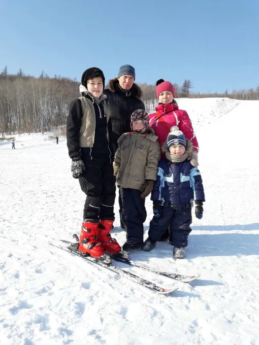 Лена с семьей Лена с семьей