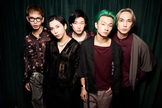 Группа Nomets Группа Nomets