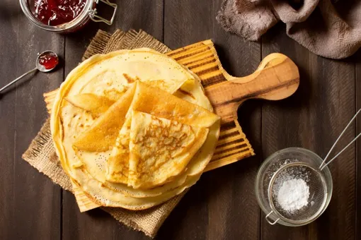 Блины к Масленице: как пекли их на Руси, что добавляли в тесто Блины к Масленице: как пекли их на Руси, что добавляли в тесто