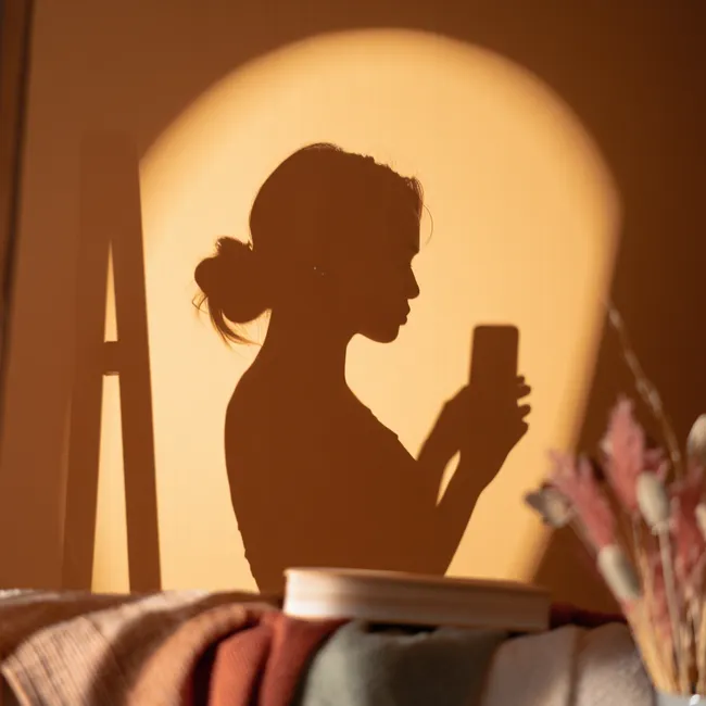 От мольберта до объектива смартфона: 300 лет в поисках живого портрета