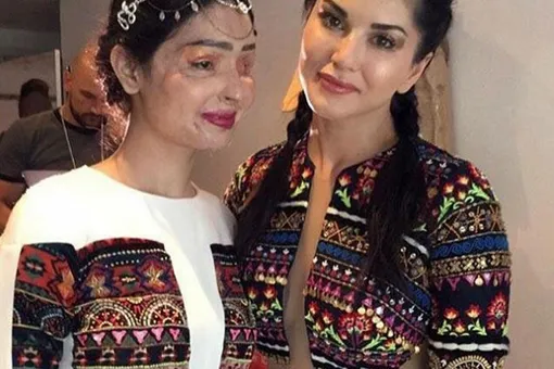 Индийская модель, облитая кислотой, произвела фурор на Неделе моды в Нью-Йорке