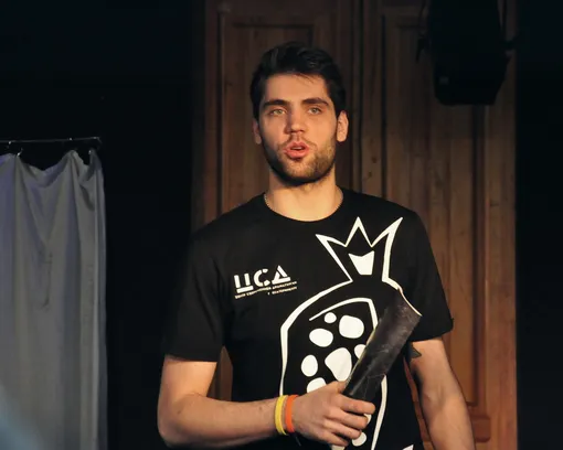 Антон Бутаков Антон Бутаков