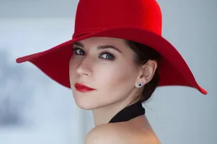 Звезда сериала «Воронины» получила травму перед спектаклем