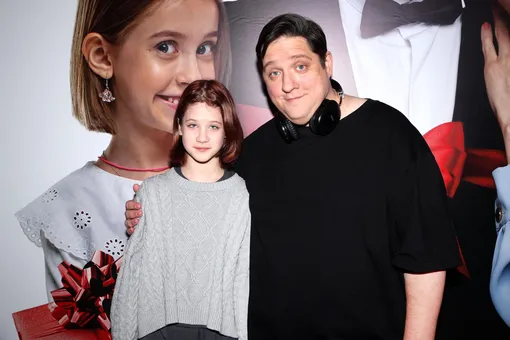 Роман Попов с дочерью Елизаветой в декабре 2024 года Роман Попов с дочерью Елизаветой в декабре 2024 года