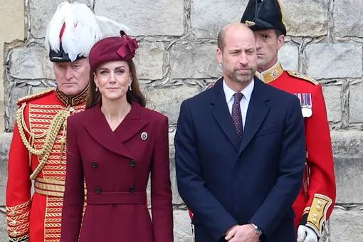 «Кромешный ад»: родственница Кейт и Уильма высказалась о жизни королевской семьи «Кромешный ад»: родственница Кейт и Уильма высказалась о жизни королевской семьи