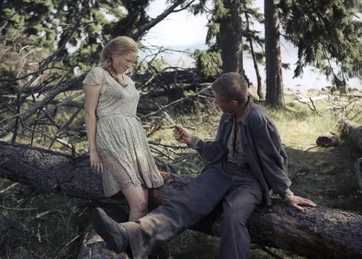 Зоя Буряк сыграла в культовом фильме «Холодное лето пятьдесят третьего» Зоя Буряк сыграла в культовом фильме «Холодное лето пятьдесят третьего»