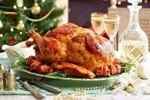 Осторожно на праздниках! Как обжорство влияет на ваш сон Осторожно на праздниках! Как обжорство влияет на ваш сон