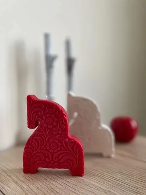 Свеча Лошадь с орнаментом, ULMA