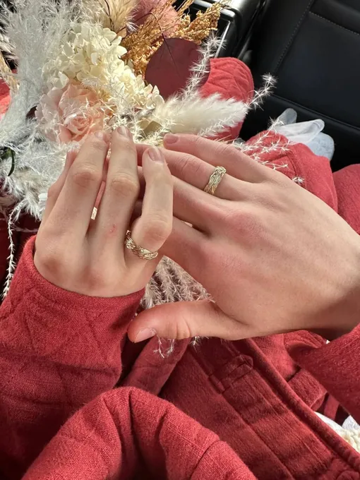 Кольца новобрачные сделали на заказ