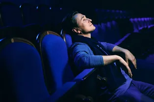 «Ваши любимые девочки»: Сергей Безруков показал редкий кадр с женой и дочерью