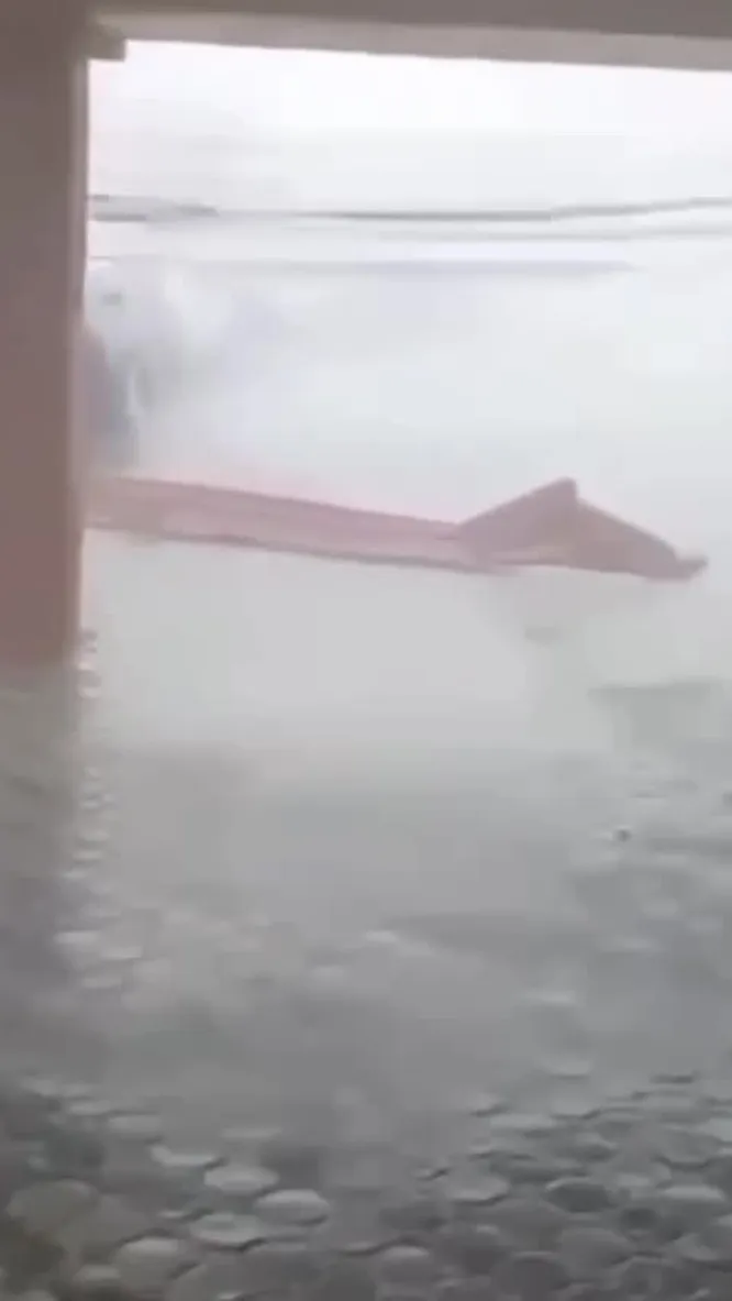 Нажми и смотри