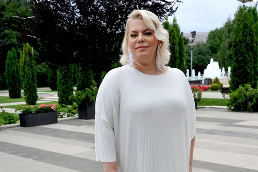 «Глаза — озера!» Яна Поплавская показала архивное фото «Глаза — озера!» Яна Поплавская показала архивное фото