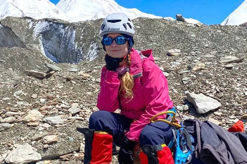 «Она была жива и махала дрону»: последнее видео альпинистки Натальи Наговициной отдадут близким «Она была жива и махала дрону»: последнее видео альпинистки Натальи Наговициной отдадут близким