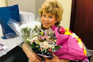 «Это существо зовут Люся»: Лариса Рубальская поделилась фотографией со щенком